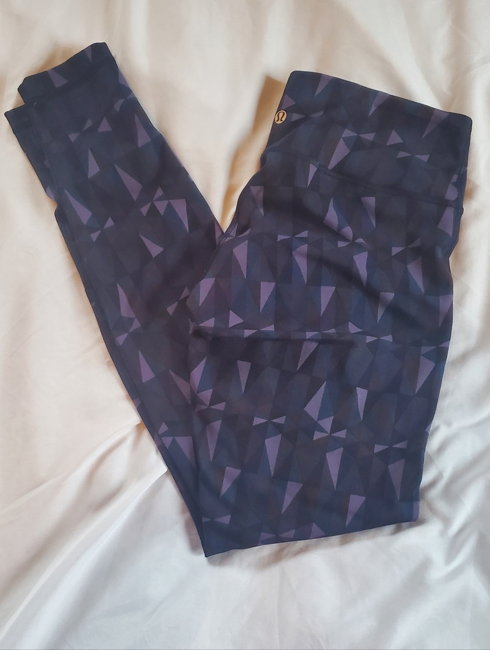Lululemon Athletica Purple Geometric Leggings Exercise Pants, Women's Sz 8 EUC
